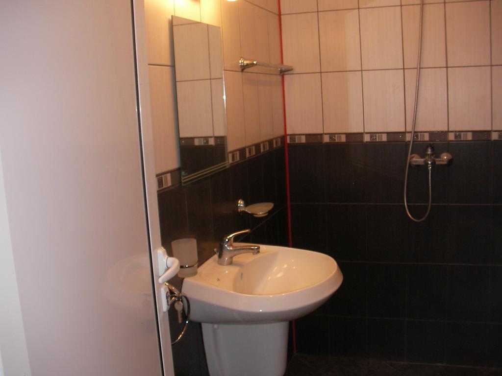 Adonai Apartments Nessebar Exterior foto
